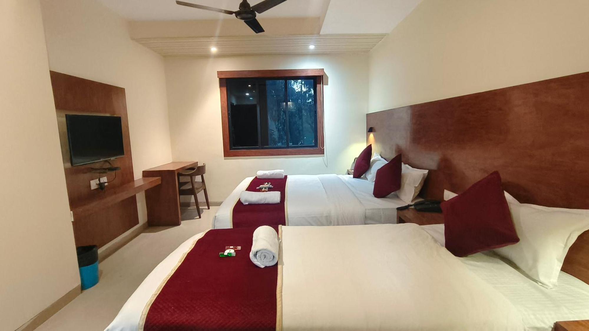Hotel Ashraya International — Photos 3